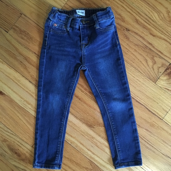 ⭐️SEPARATE LISTING BUNDLED 3T Hudson Girls Jeans - Picture 2 of 8